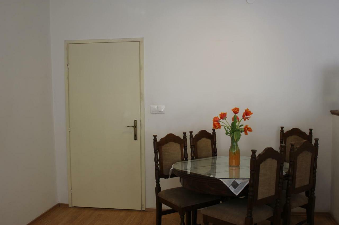 Apartman Tafra Omiš Exteriér fotografie